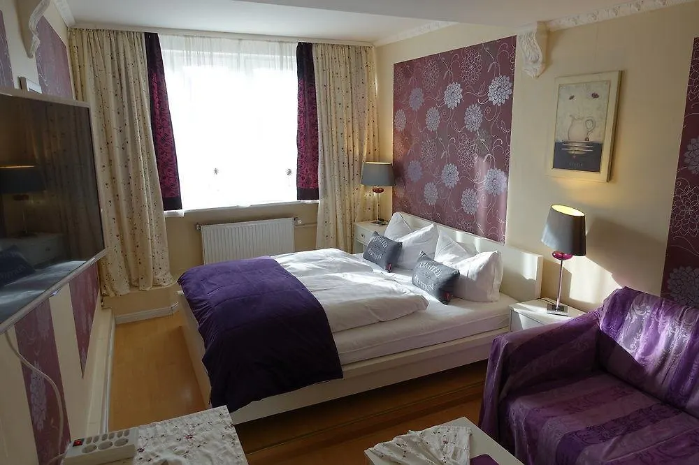 ***  Hotel Villa Konstanz Berlin Germany